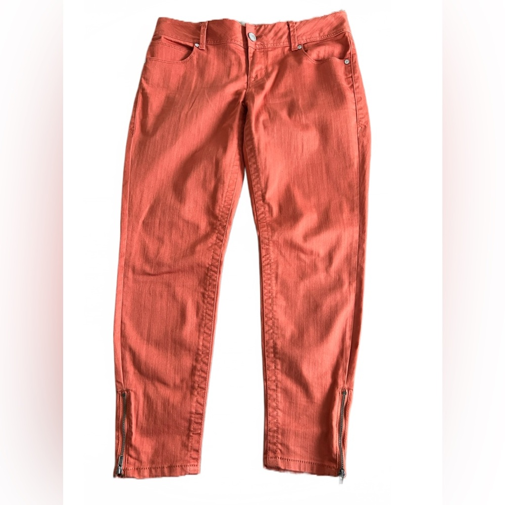 AMERICAN RAG CIE Orange Cropped Jeans With Ankle Zippers Juniors 9 35x26